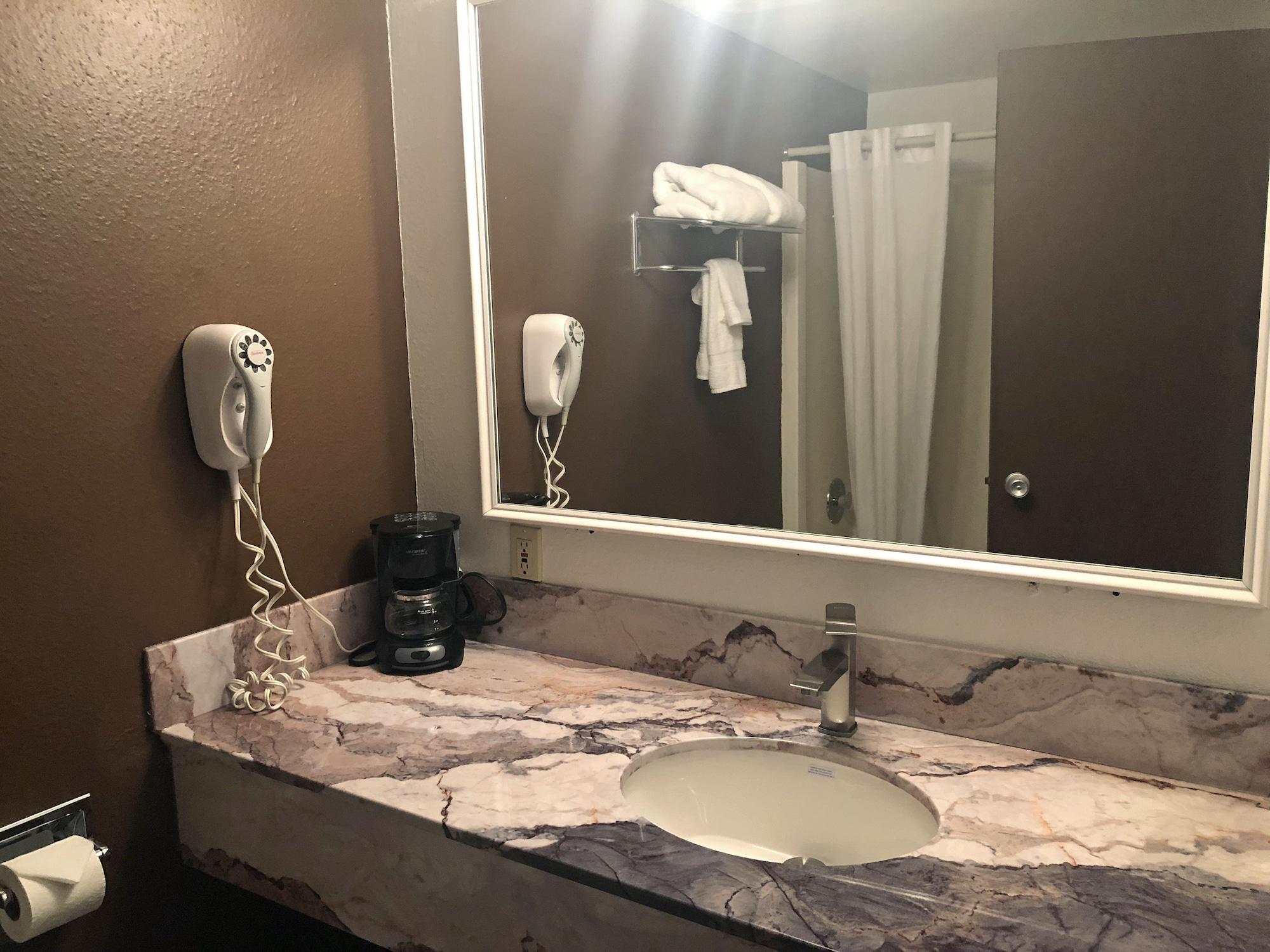 Fairbridge Inn & Suites - Lewiston Exteriör bild