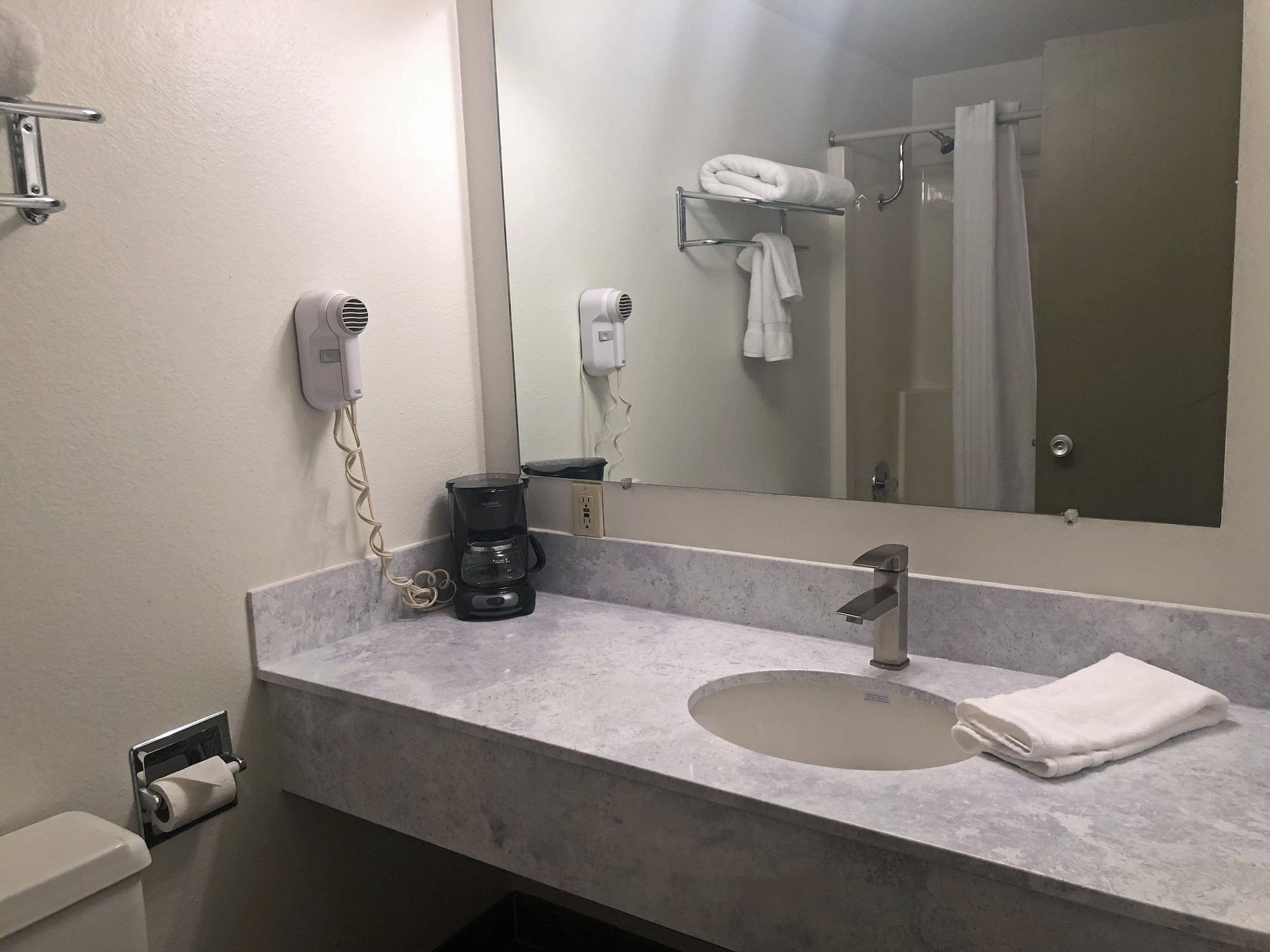 Fairbridge Inn & Suites - Lewiston Exteriör bild